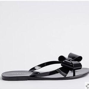 TORRID JELLY BOW FLIP FLOP (WW)